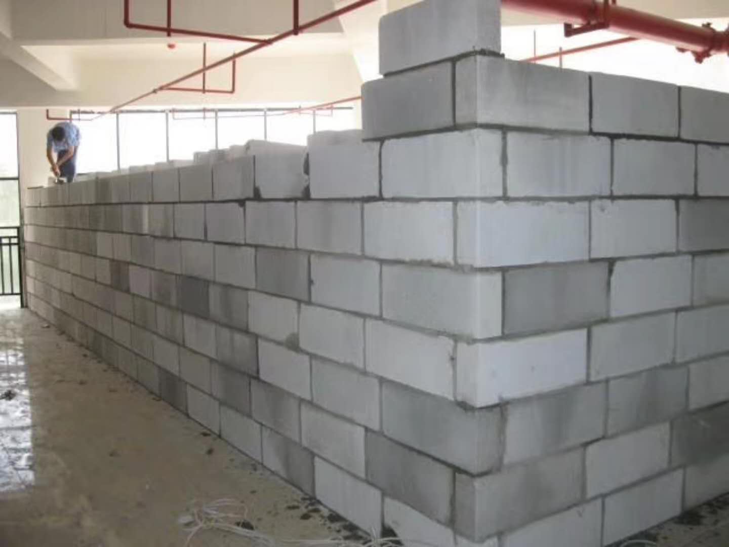 东安蒸压加气混凝土砌块承重墙静力和抗震性能的研究